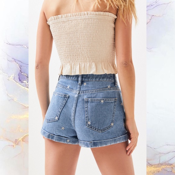 PacSun Daisy Mom Shorts (Size 22) - Picture 6 of 6